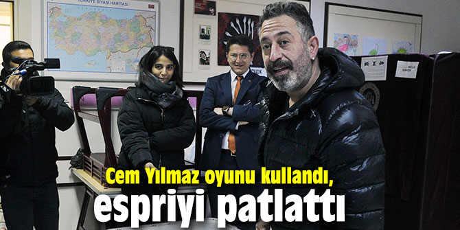 Cem Yılmaz oyunu kullandı, espriyi patlattı