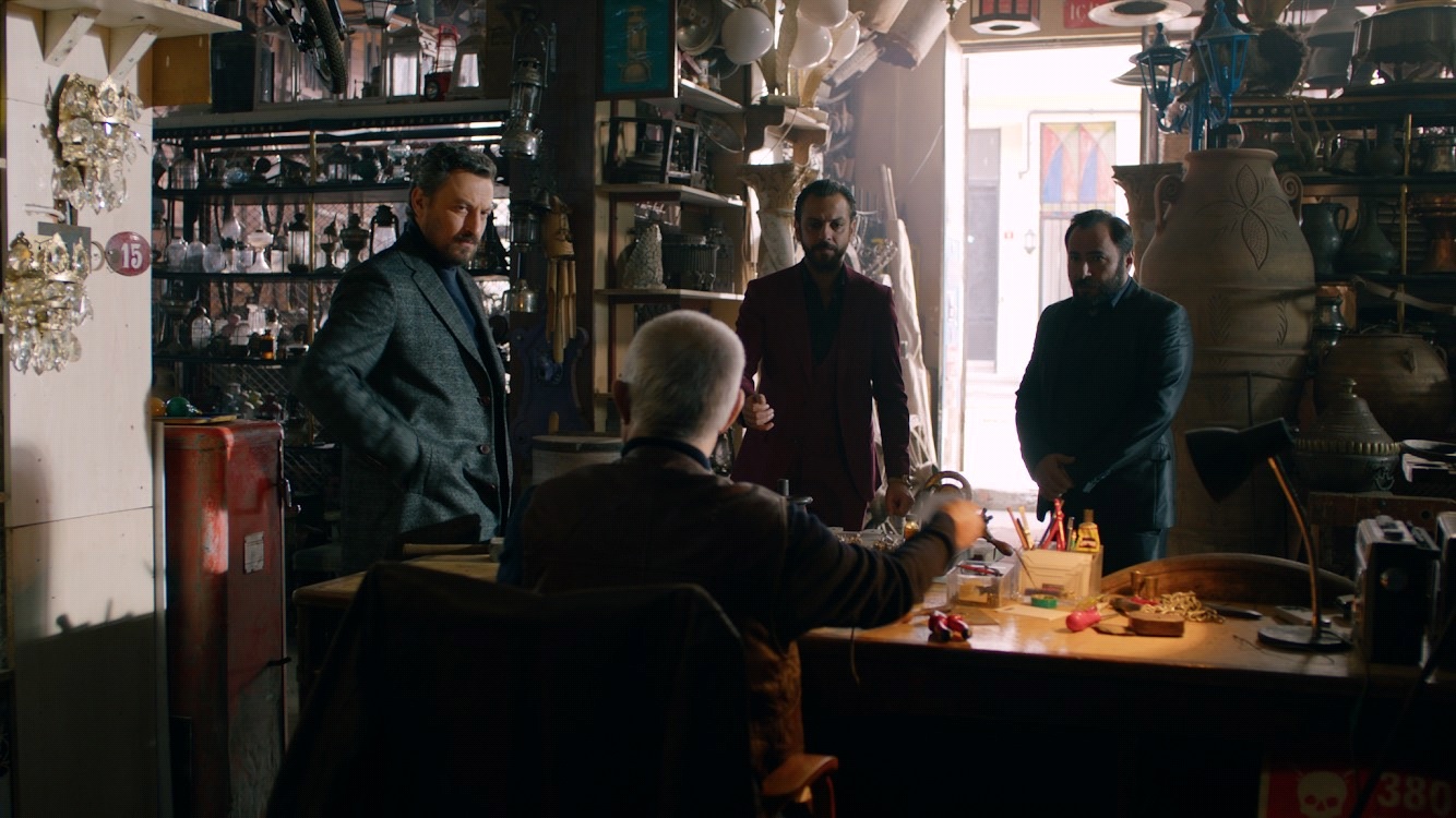 Vartolu ve Medet, Çarpışma’da !