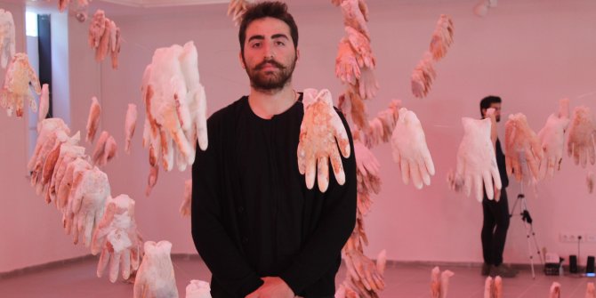 Ege Üniversitesi'nde “Patlayan Şeker” Sergisi