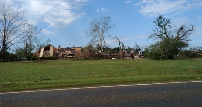 Teksas'ta kasırga: 2 kişi hayatını kaybetti