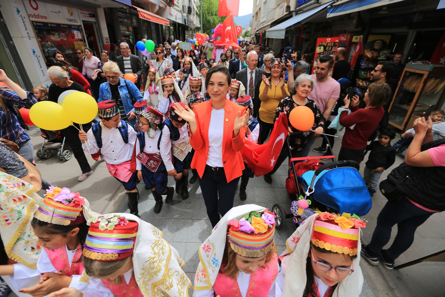 BU BAYRAM ÇOCUKLARIMIZIN BAYRAMI