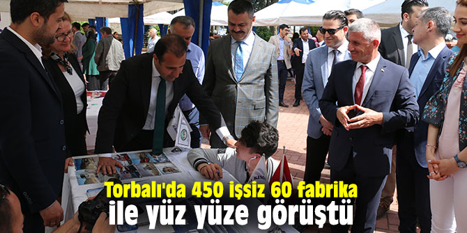 Torbalı'da iş arayanlar, fabrikaların İK yöneticileri ile yüz yüze görüştü