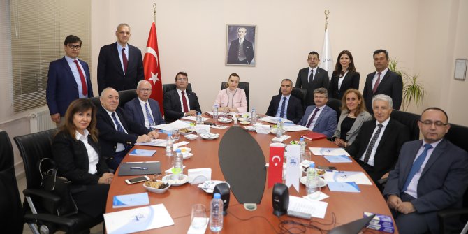 İzmir Üniversiteler Platformu’ndan "Dijital Vatandaşlık" projesi hayata geçiyor