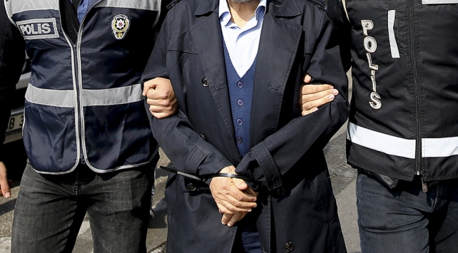 7 ilde FETÖ operasyonu: 12 gözaltı