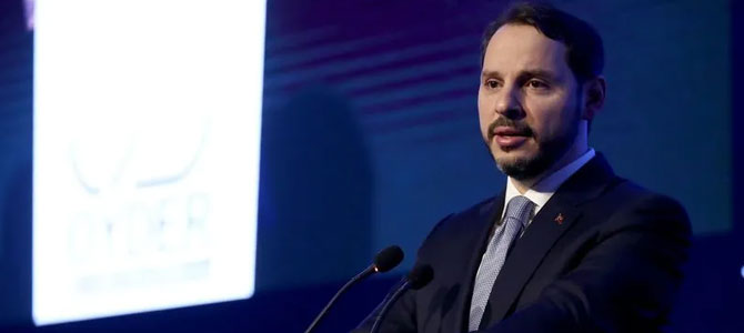 Bakan Albayrak: 'Sanayi üretimindeki pozitif trend devam ediyor'