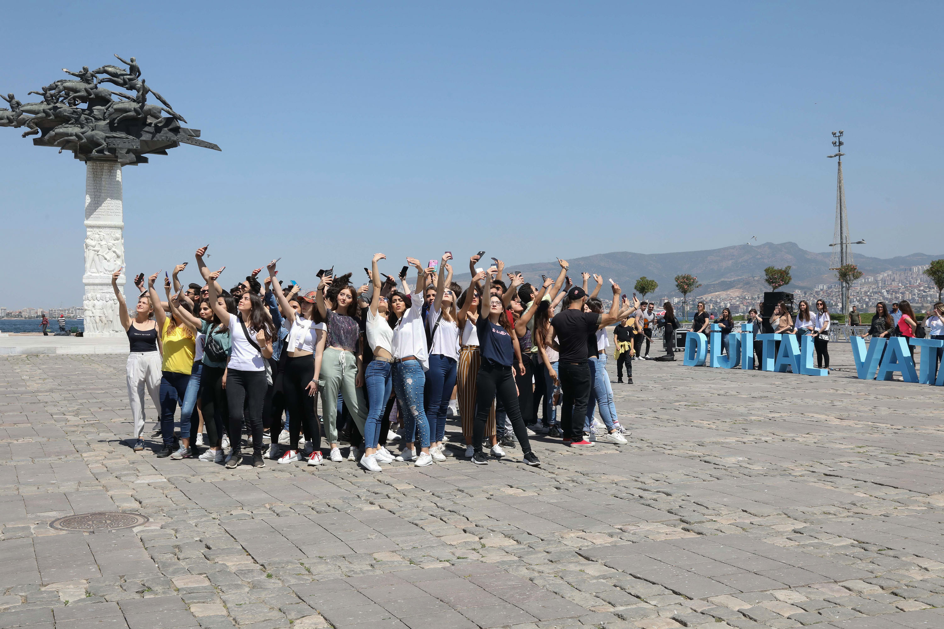 Flash Mob etkinliği düzenlendi