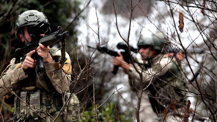 ‘Kawa’ kod adlı terörist teslim oldu