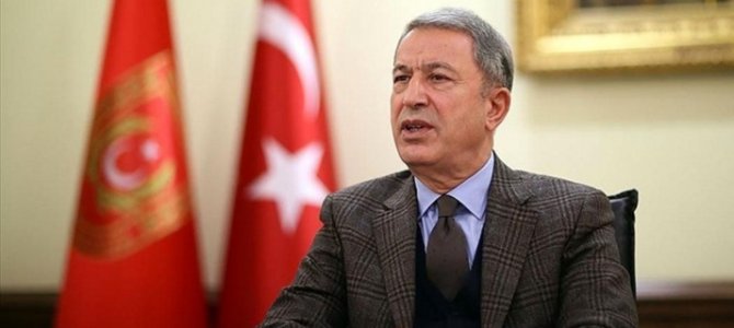 Bakan Akar, 'Teröristlerin girilmedik mağarası, ini kalmayacak'