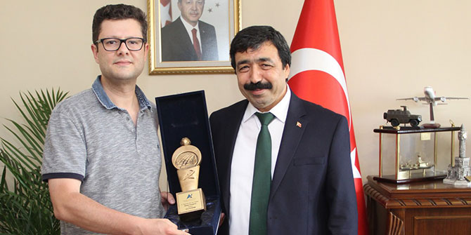 İKÇÜ’ye Akademi ödülü