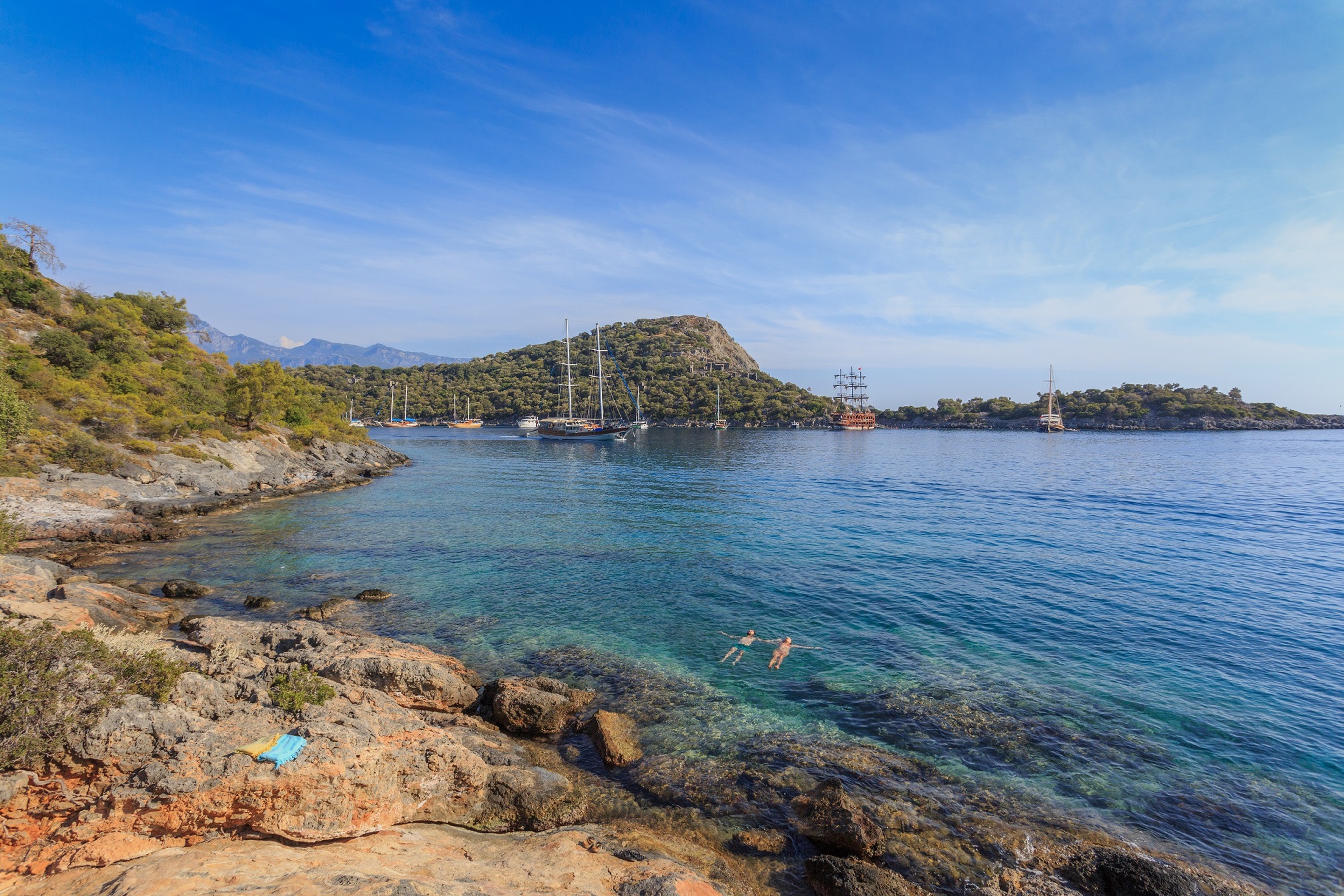 Faralya, bu yaz tatil rotanız için iddialı bir seçenek oluyor.