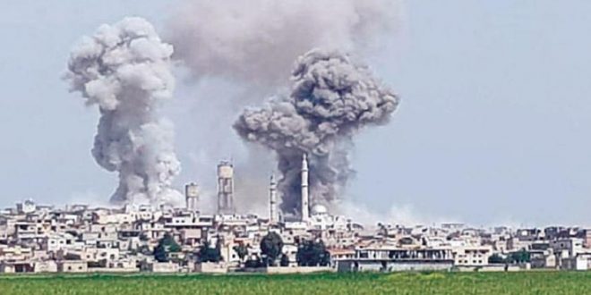 Hama ve İdlib'e saldırdı: 28 ölü