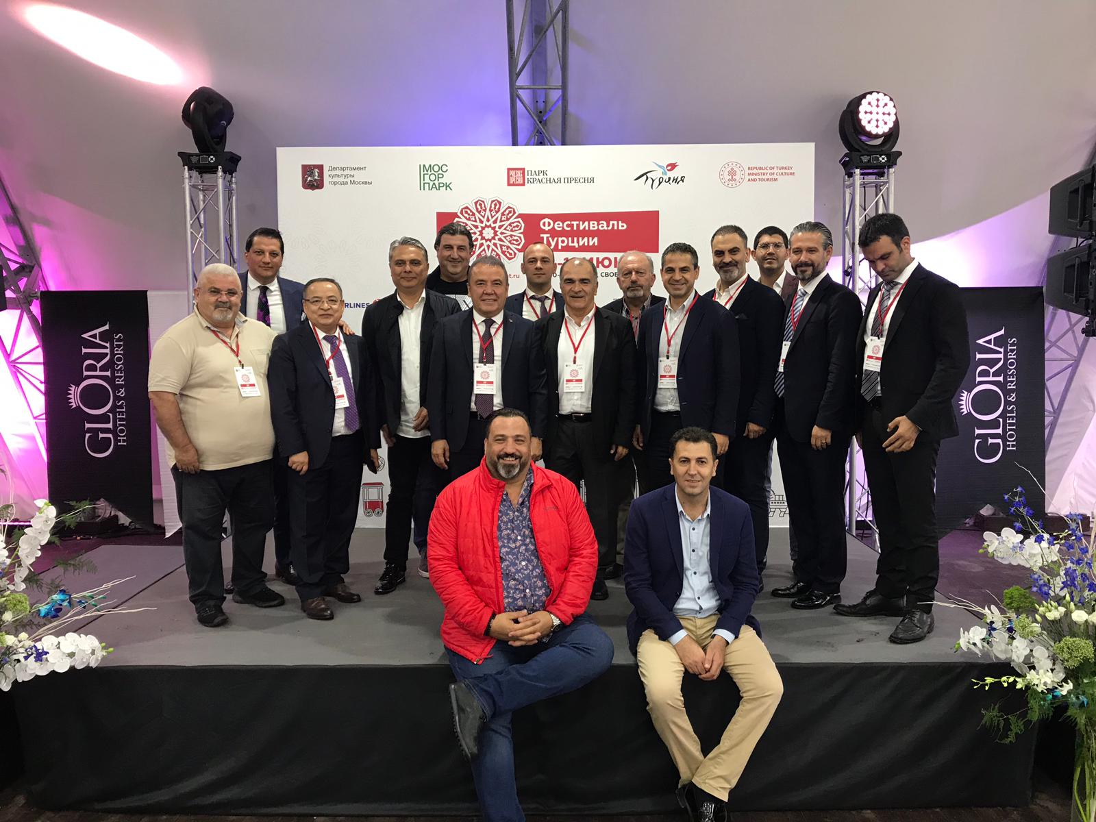 Başkan Uysal, “Antalya, deniz, kum ve güneş üzerine kurulu,