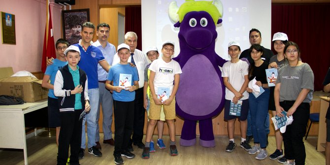 İzmir’in tam 3000 gönüllü su elçisi oldu!