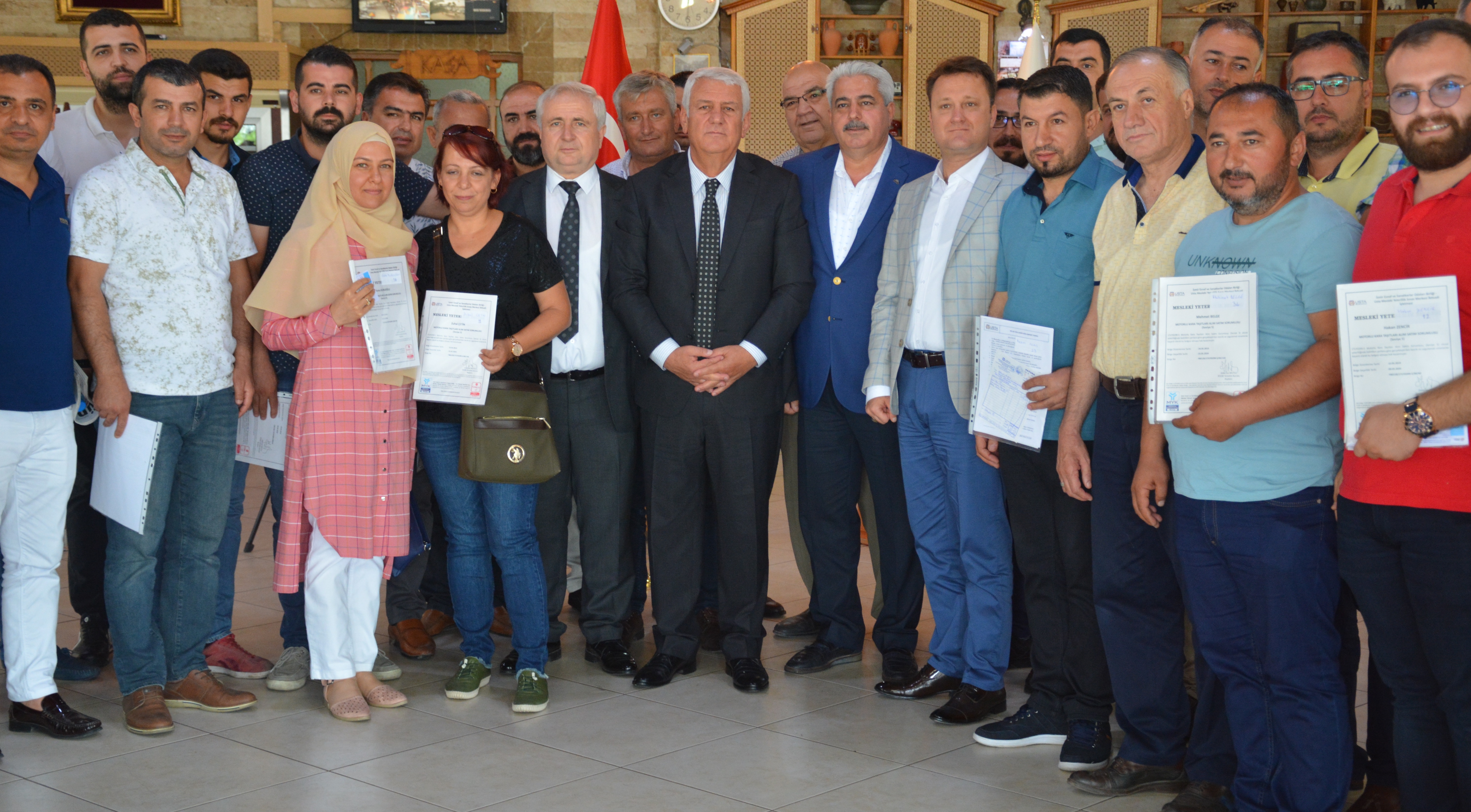 Belgesiz çalışamayacaklar