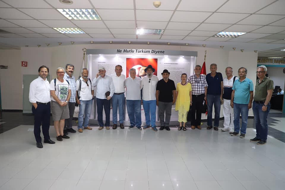 İZMİRLİ AYDINLARDAN TURGUTLU ÇIKARMASI