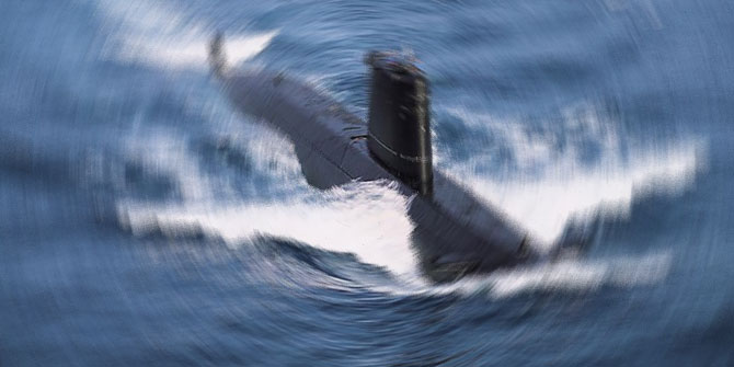 Denizaltıda yangın: 14 denizci öldü