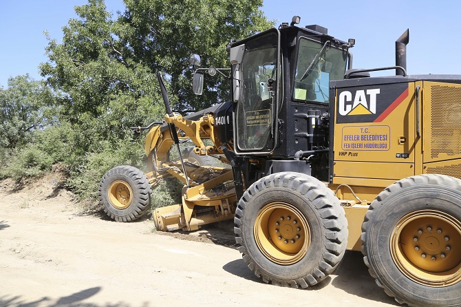 “İNSANLARIN AYAKKABILARINI ÇIKARTIP GEÇTİĞİNİ BİLİYORUM”