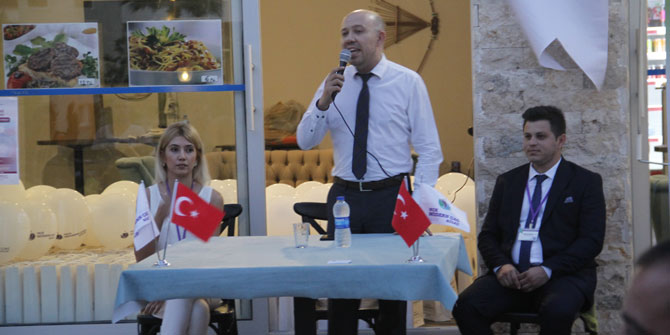 Modern Çağ Koleji velilerle tanışma lansmanında buluştu