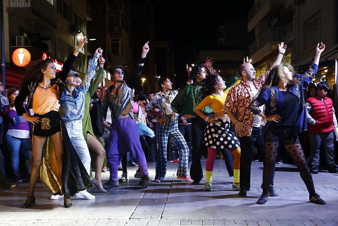 Urla'nın köylerinde 4 günde 24 oyun