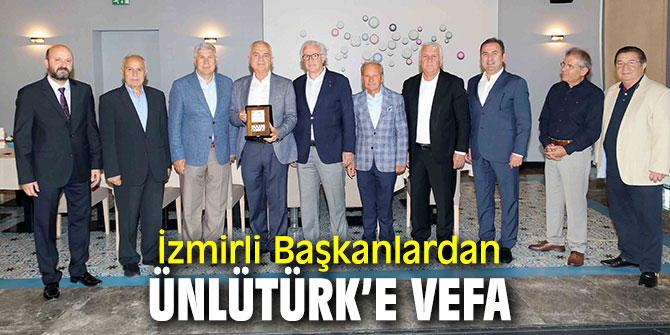 İzmir Başkanlar Kurulu'ndan Şükrü Ünlütürk’e plaket 