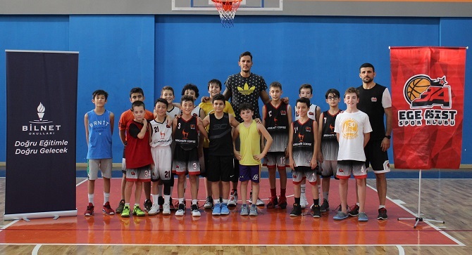 GENÇ SPORCULARA SÜRPRİZ