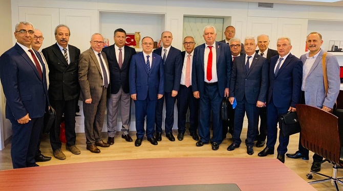 İzin bedel ve süreçleri madencinin belini büküyor