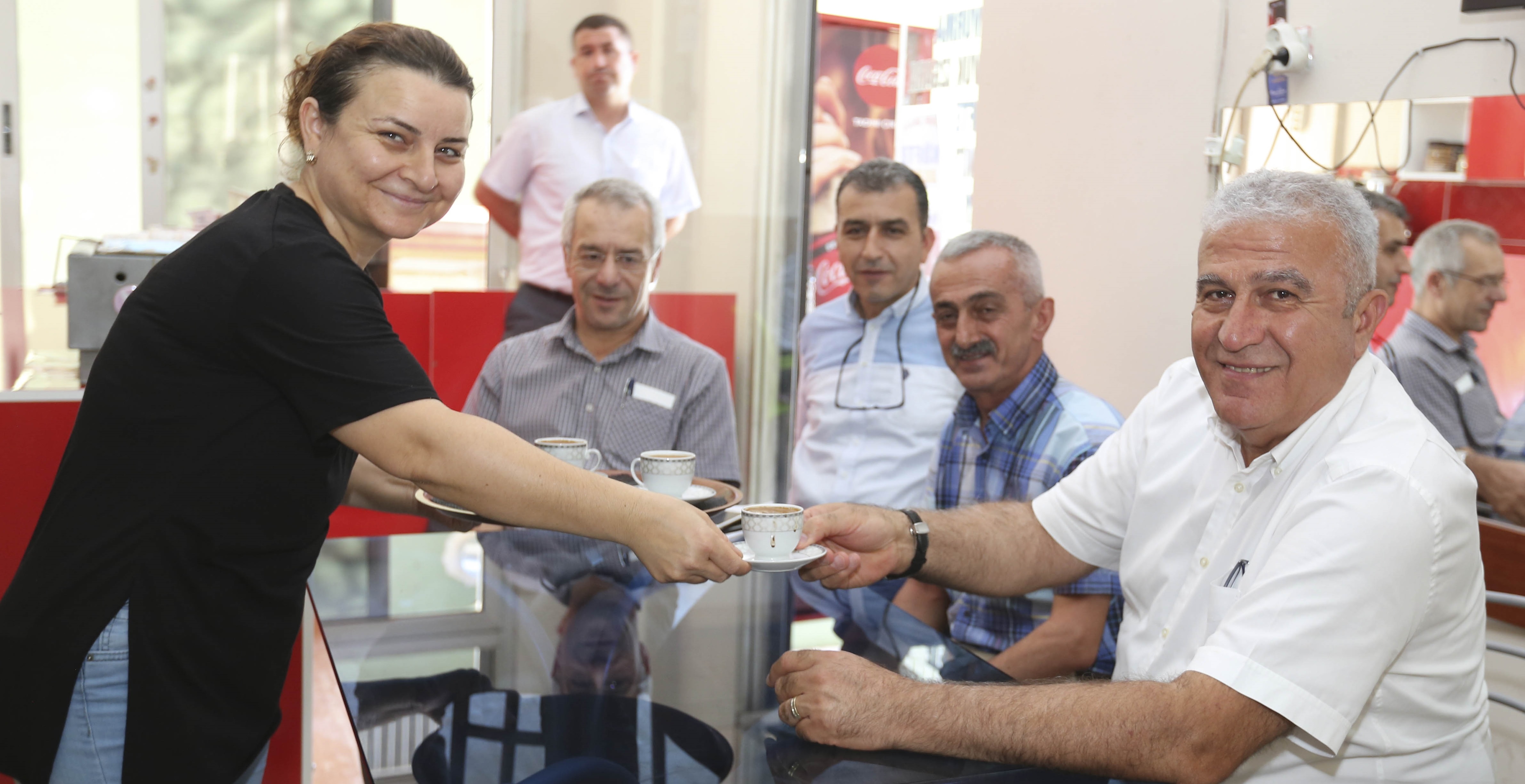 Fatih Atay sürpriz bir ziyaret gerçekleştirdi.