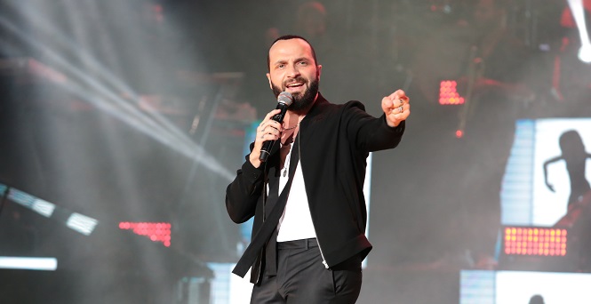 BERKAY AÇIKHAVA’DA BÜYÜK ALKIŞ ALDI !!!