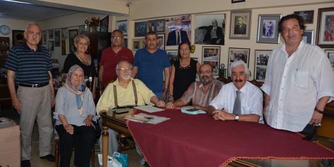 İZFAK'tan İhtiyaç Sahiplerine Yardım