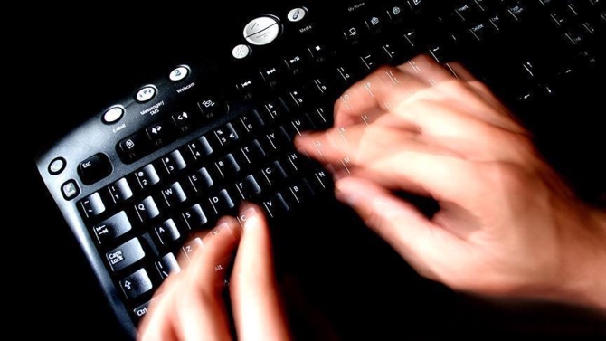 Terör örgütü propagandası yapanlara operasyon! 6 gözaltı