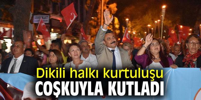 Dikili halkı kurtuluşu coşkuyla kutladı