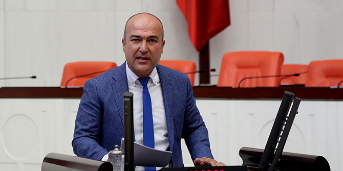 O akademisyenler için kanun teklifi verdi