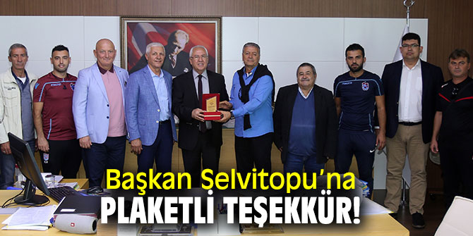 Karabağlar Amatör Futbol Kulüpleri Derneği'nden Başkan Selvitopu’na teşekkür plaketi!