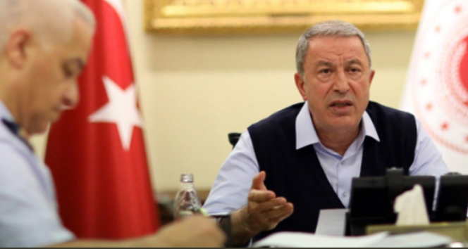 Bakan Akar, ABD Savunma Bakanı Esper ile görüştü