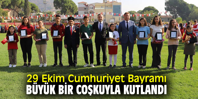 Bayındır'da Cumhuriyet coşkusu!