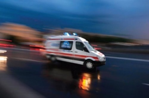 Ankara'da servis aracı devrildi! Çok sayıda yaralı var!