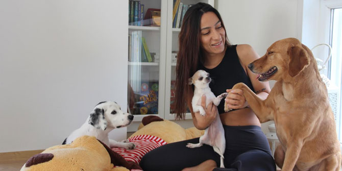 Nurdan Paksoy, hayvan severliğiyle takdir topluyor!