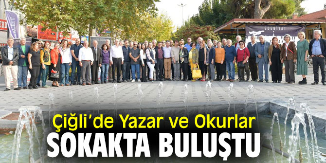 Edebiyat Sokakta etkinliği Çiğli'de düzenlendi!