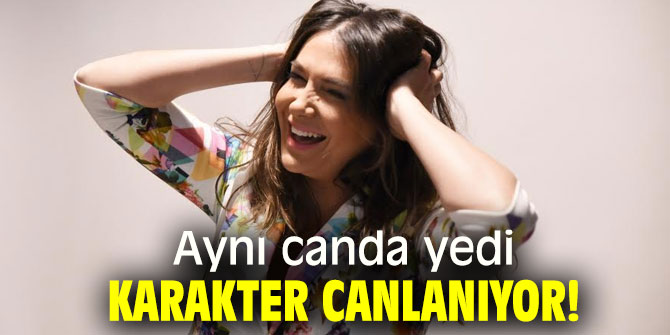 Tiyatroda yedi karakteri canlandırıyor.