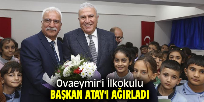 Başkan Atay'dan öğrencilere interaktif eğitim jesti