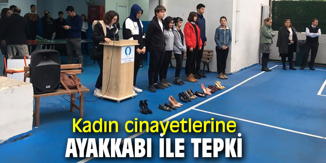 Öğrencilerden kadın cinayetlerine tepki!