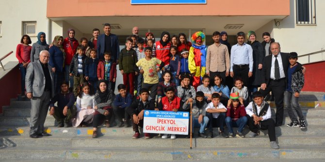 İpekyol Gençlik Merkezi'nden anlamlı etkinlik