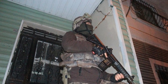 Silahlı suç örgütüne operasyon! 