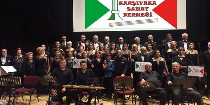 Karşıyaka Sanat Derneği Türk Sanat Müziği Korosu'ndan konser