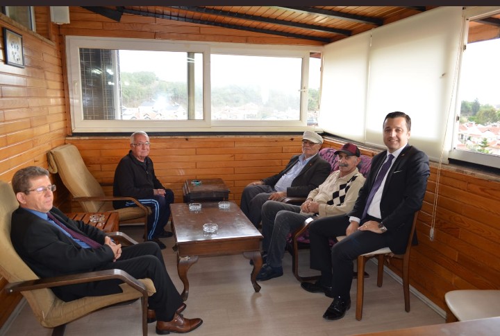 Osman Toprakçı'dan Huzurevi ziyareti