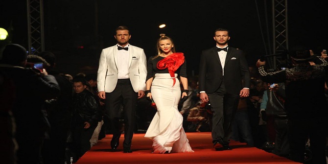 NIGHT OUT SHOPPING GECE ALIŞVERİŞİ 10 YAŞINDA