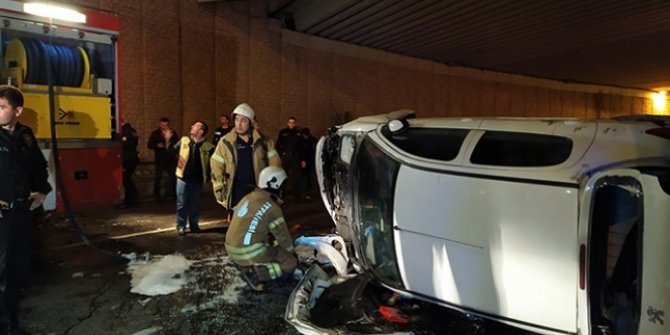 Otomobil alt geçide düştü: 1 yaralı