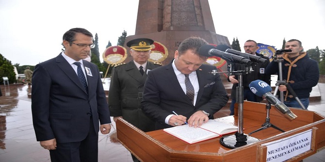İzmir halkı Devrim Şehidi Kubilay ve arkadaşlarını unutmadı