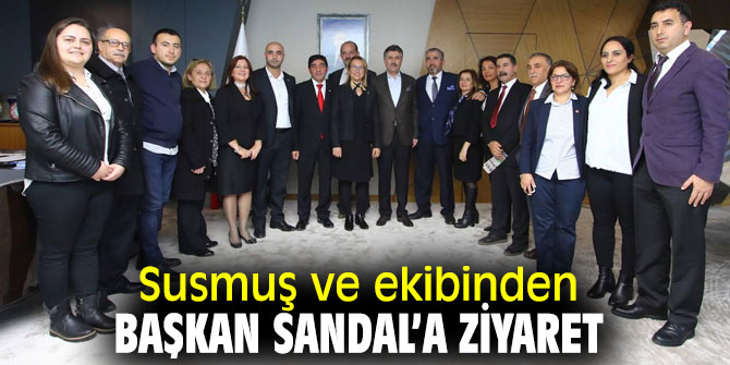 CHP Bayraklı İlçe Başkanı Pınar Susmuş'tan Başkan Sandal’a ziyaret