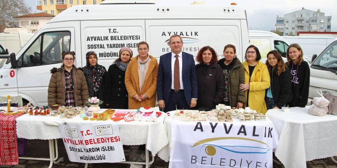 Ayvalık'ta kursiyerlerin eserleri sergilendi!